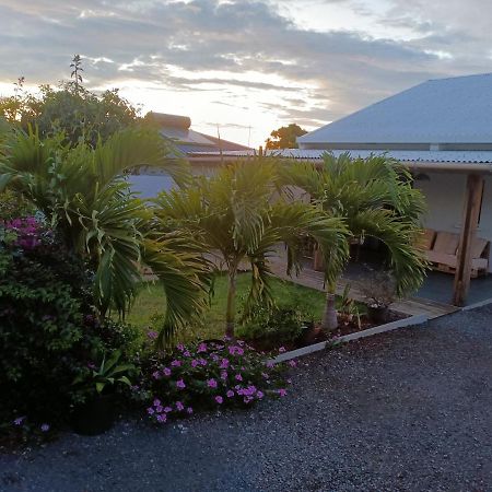 Jolie Maison T3 A St Pierre, 2 Chambres Avec Sdb, Grande Varangue, Jardin Saint Pierre Exterior foto